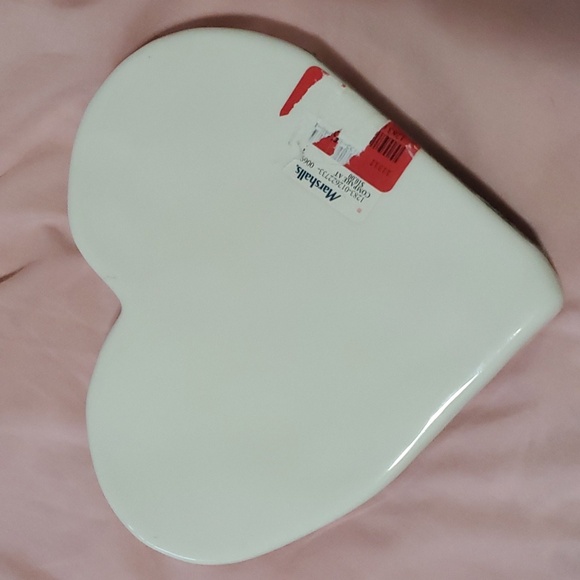 'MOM' Decorative Heart Piece - Picture 3 of 5